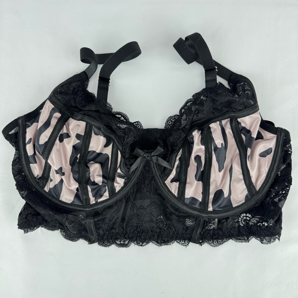 NWOT Plus Size Animal Print Underwire Bra with Adjustable Straps